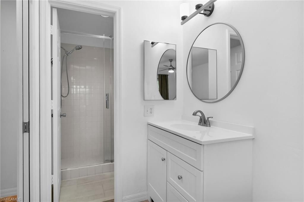 1375 Mainsail Dr, Unit 1714, Naples, FL 34114 Photo