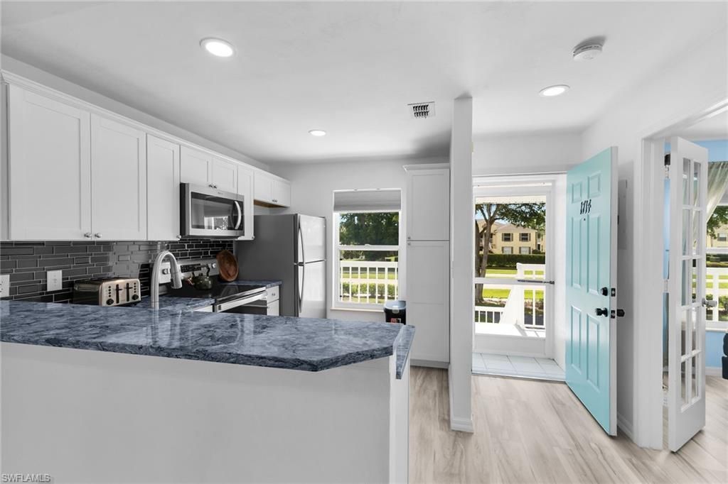 1375 Mainsail Dr, Unit 1714, Naples, FL 34114 Photo
