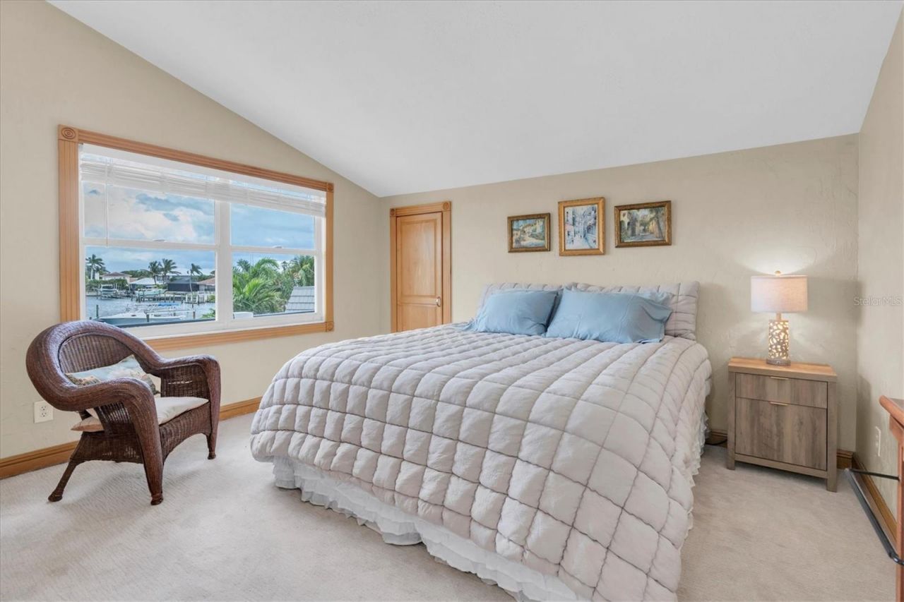 5900 Leeland Street S, Saint Petersburg, FL 33715 Photo