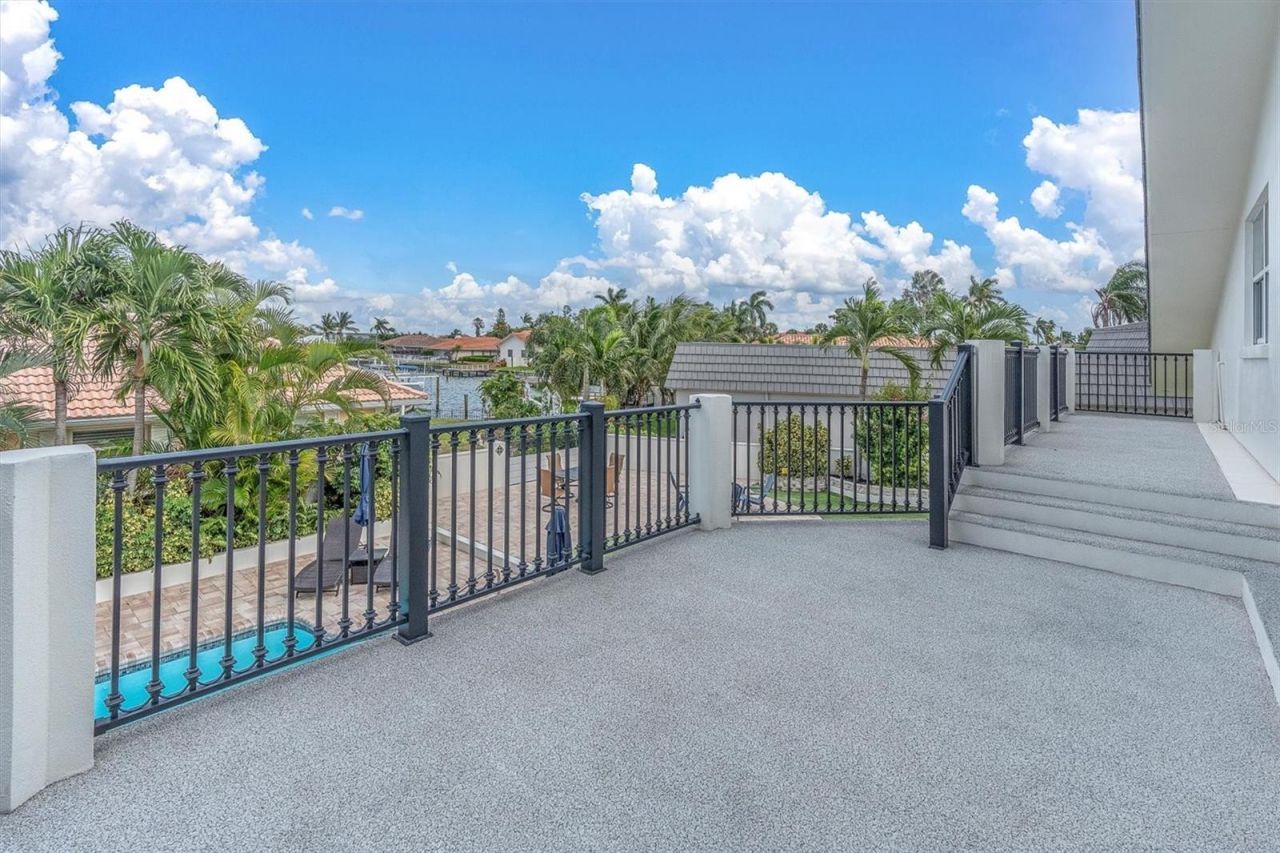 5900 Leeland Street S, Saint Petersburg, FL 33715 Photo