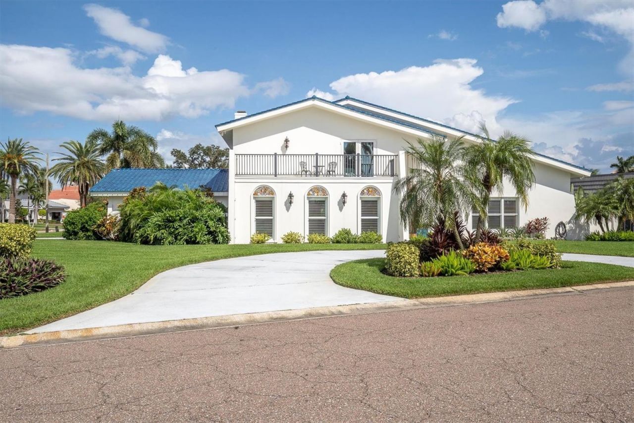 5900 Leeland Street S, Saint Petersburg, FL 33715 Photo