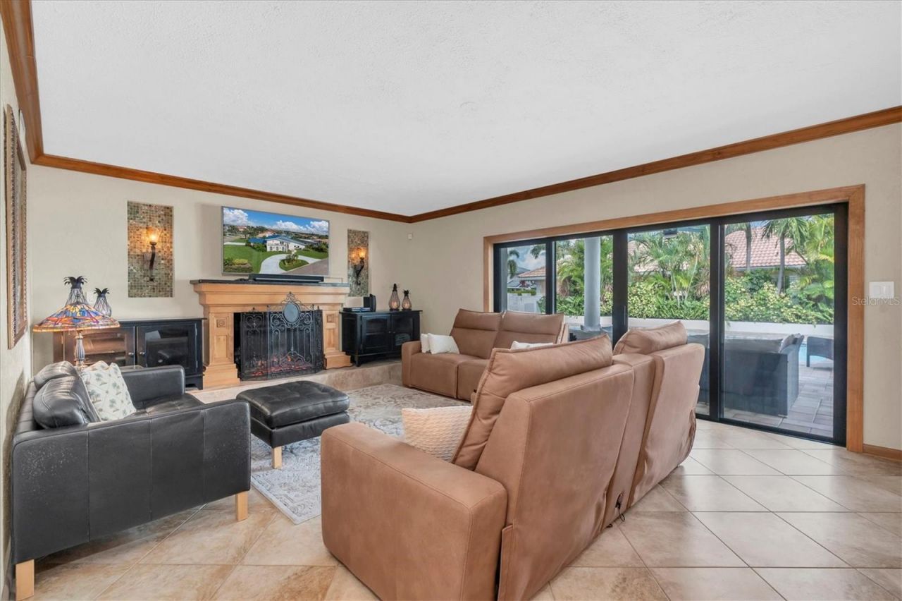 5900 Leeland Street S, Saint Petersburg, FL 33715 Photo