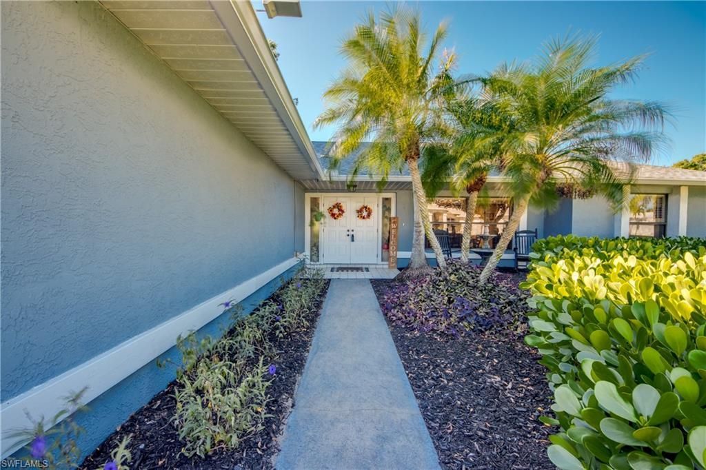 6419 Ben Hogan Cir, North Fort Myers, FL 33917 Photo