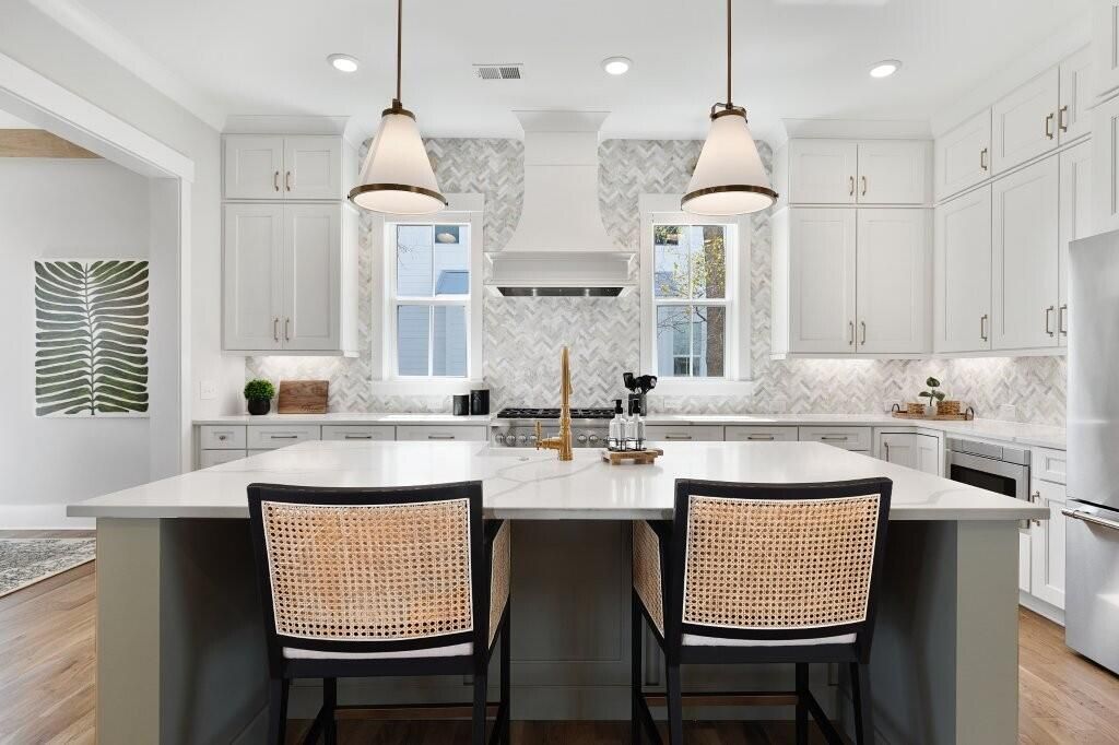 230 River Oak Drive Photo 13