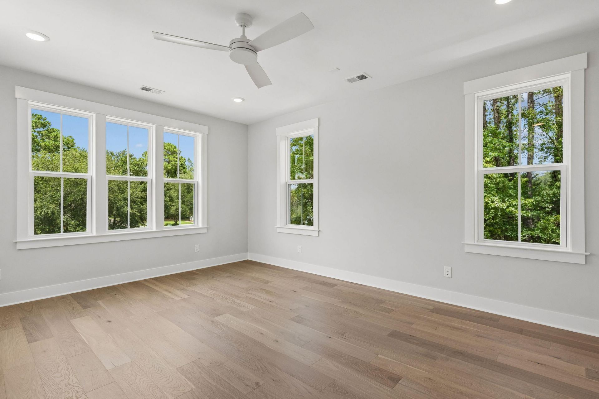 230 River Oak Drive Photo 38