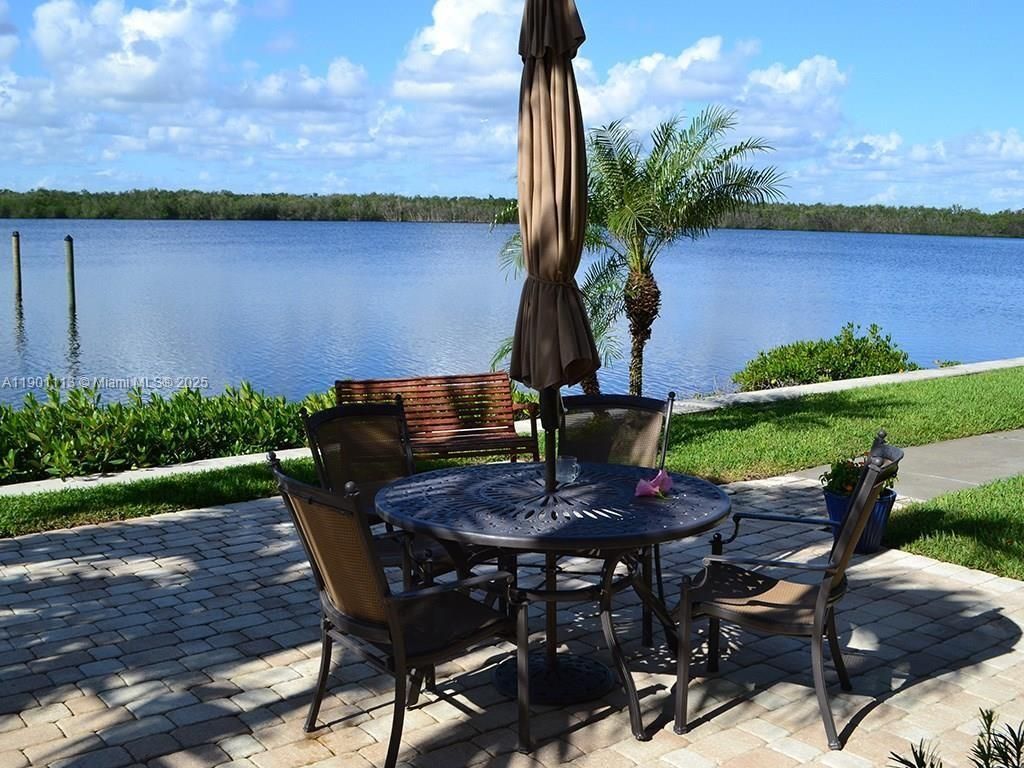 5151 Highway A1a, Unit 404, Indian River Shores, FL 32963 Photo