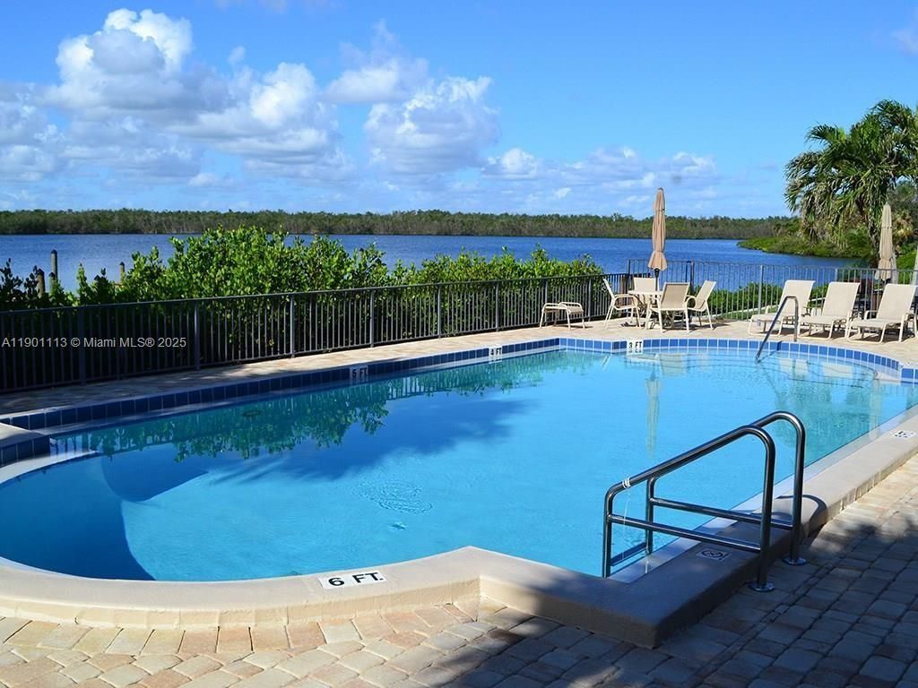 5151 Highway A1a, Unit 404, Indian River Shores, FL 32963 Photo