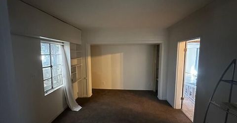 400 Minerva Lane, Reno, NV 89503 Photo