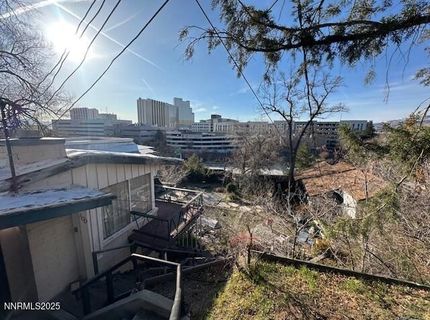 400 Minerva Lane, Reno, NV 89503 Photo