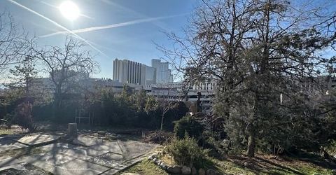 400 Minerva Lane, Reno, NV 89503 Photo