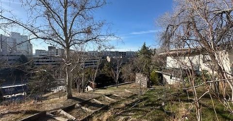 400 Minerva Lane, Reno, NV 89503 Photo