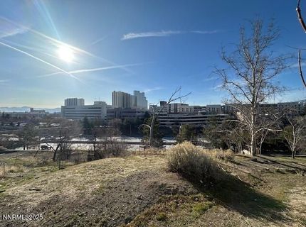 400 Minerva Lane, Reno, NV 89503 Photo