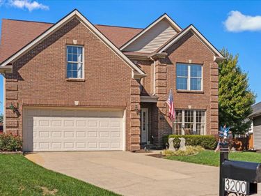 3200 Winged Foot Circle, Lexington, KY 40509