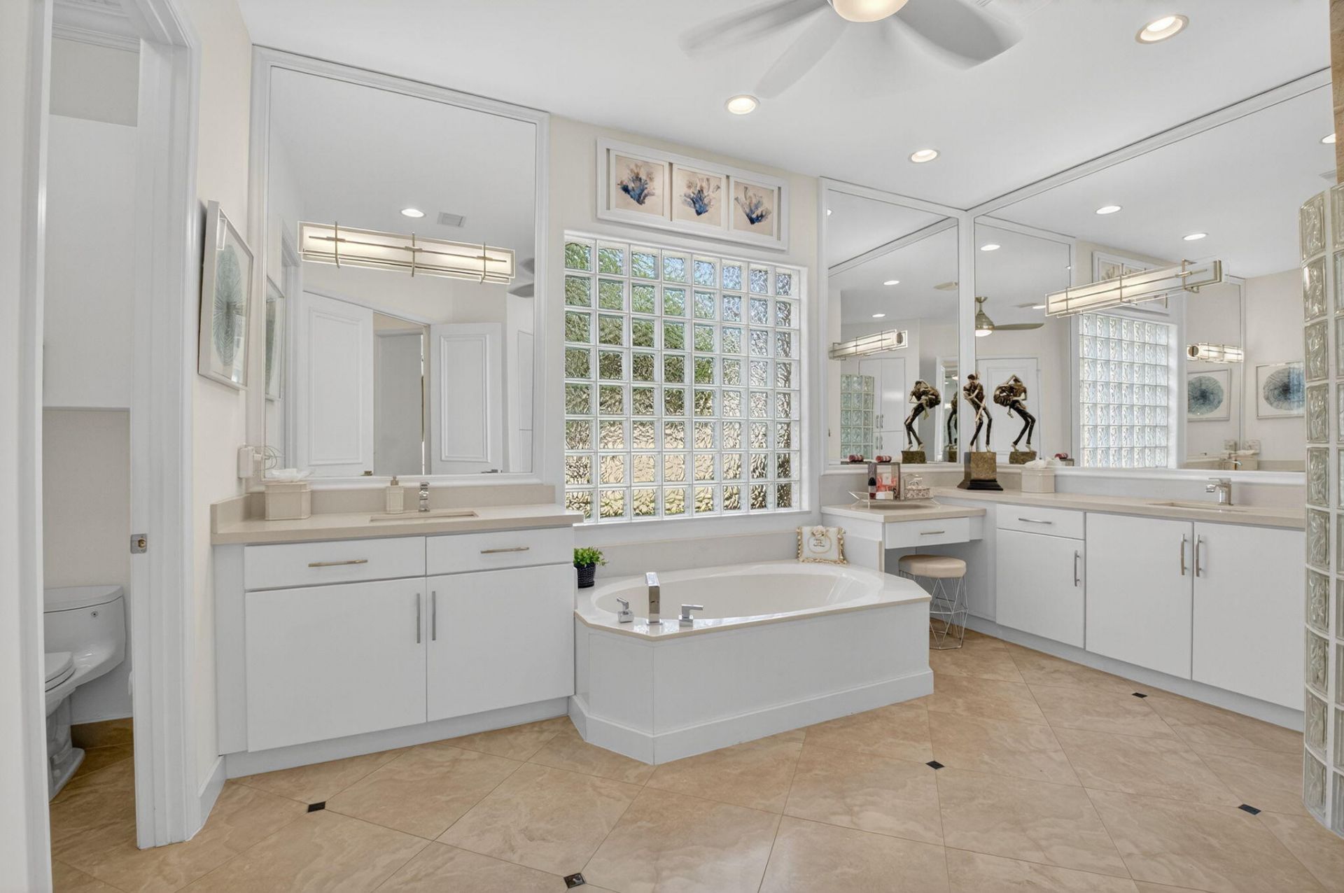 10685 Whitewind Circle, Boynton Beach, FL 33473 Photo