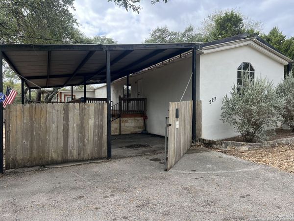 222 Buckhorn, Canyon Lake, TX 78133