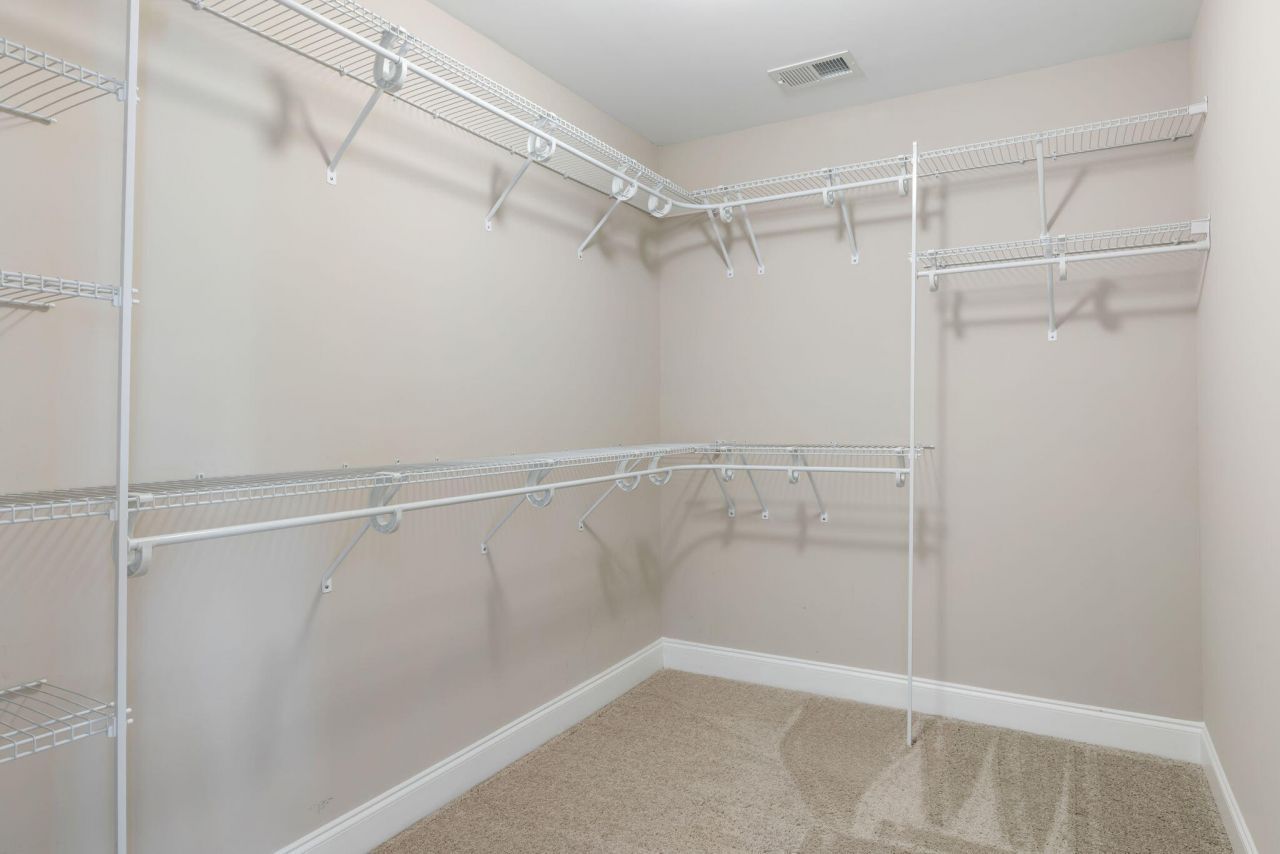 2604 Poplar Grove Place Photo 18