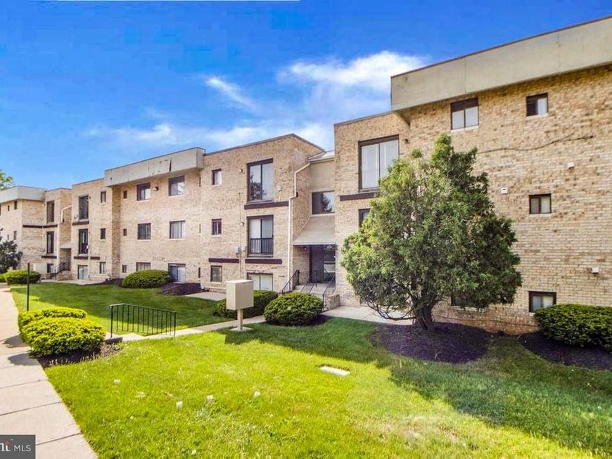 3924 Rolling Road, Unit B-11, Pikesville, MD 21208 Main Photo