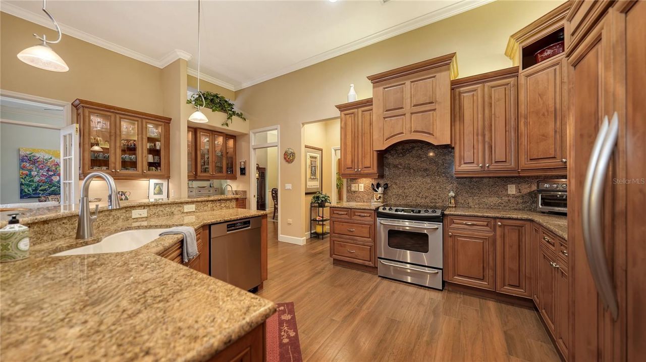 8250 Hugh Alison Place, Sarasota, FL 34240 Photo