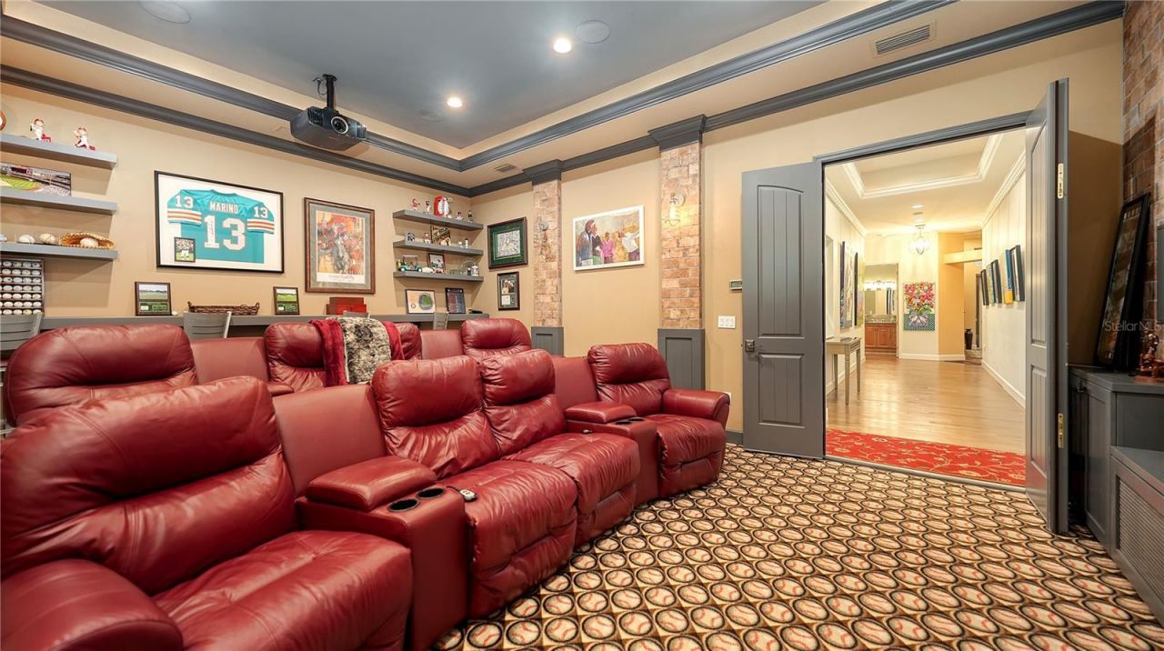 8250 Hugh Alison Place, Sarasota, FL 34240 Photo