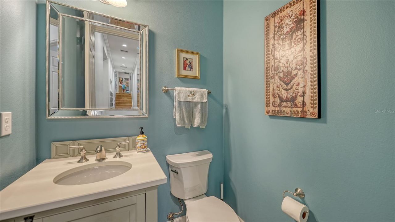 8250 Hugh Alison Place, Sarasota, FL 34240 Photo