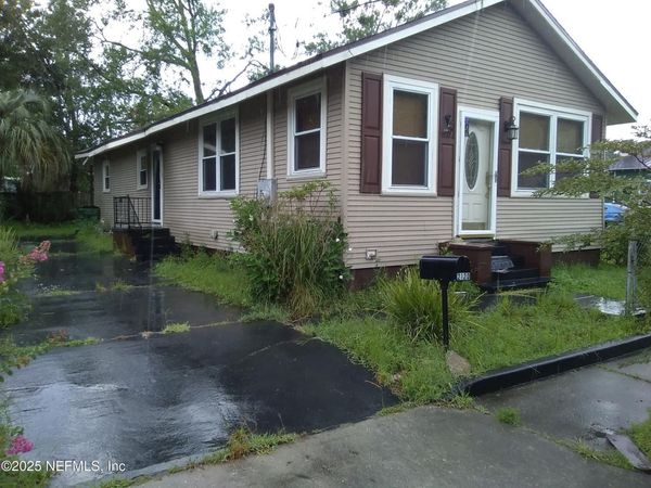 2120 MCQUADE Street, Jacksonville, FL 32209