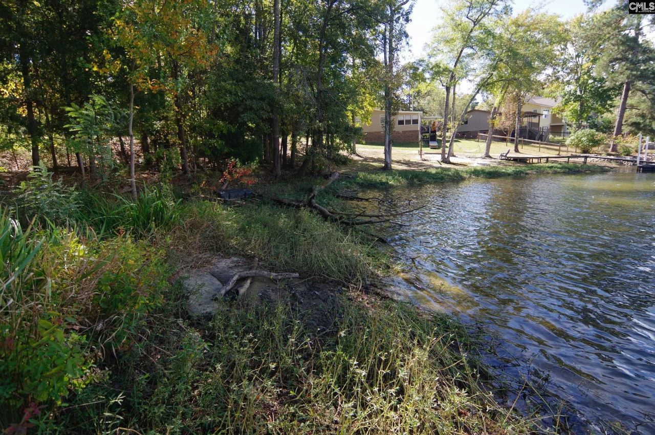 28 Chalet Road Photo 4