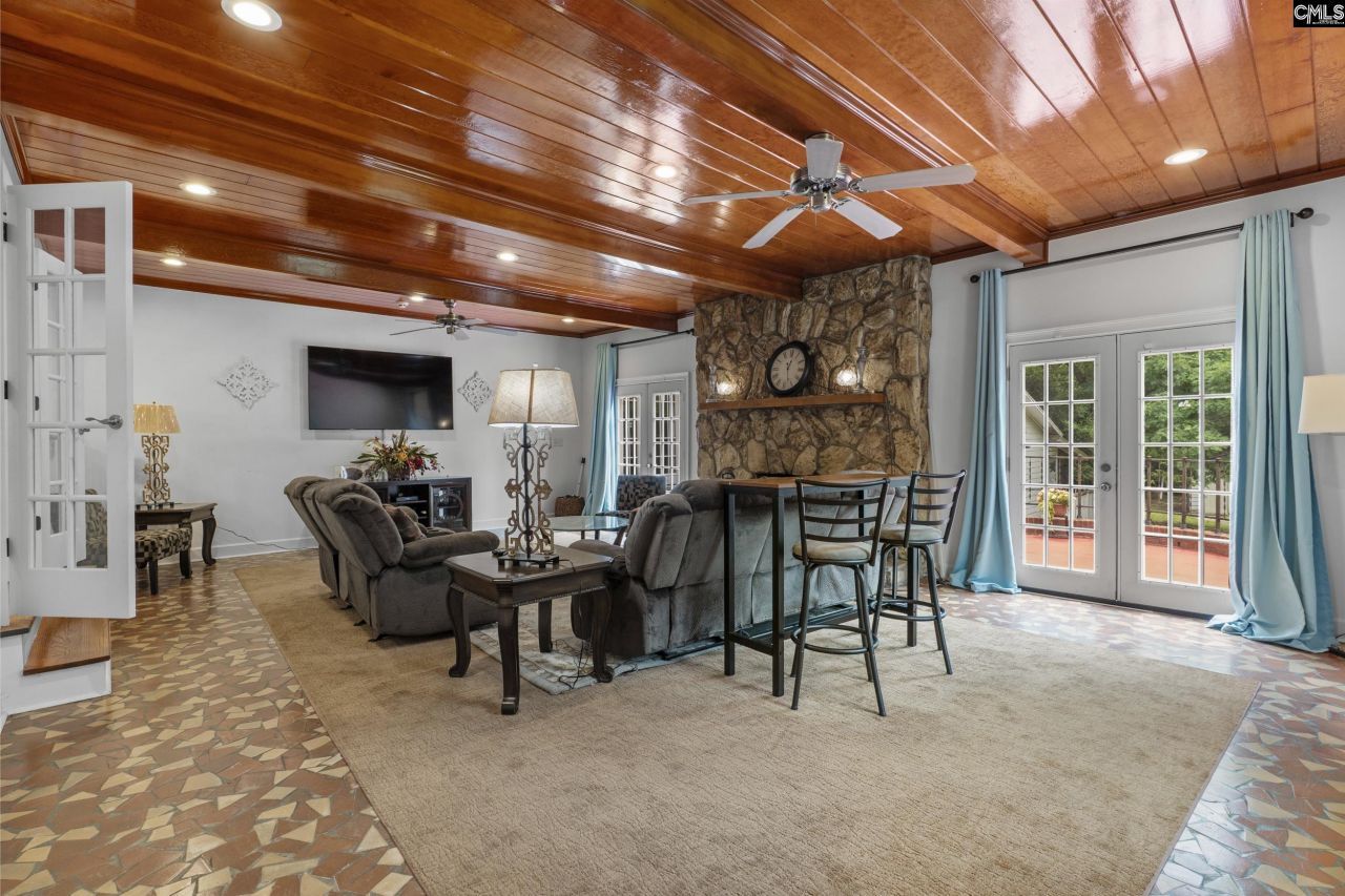 1510 Canal Drive Photo 14