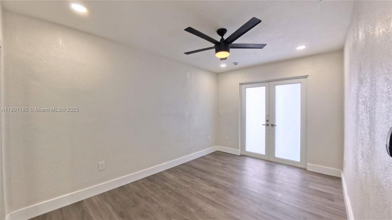 1575 W 6th Ave, Hialeah, FL 33010 Photo