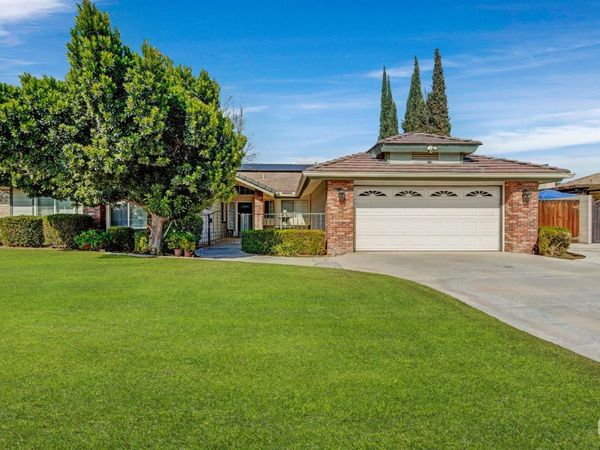 13804 Taradale Court, Bakersfield, CA 93314