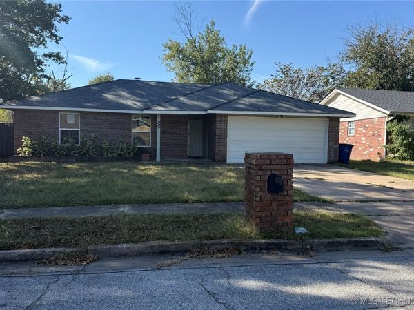 16420 E 3rd Street, Tulsa, OK 74108