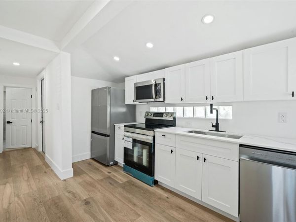 7525 NW 15th Ave, Miami, FL 33147