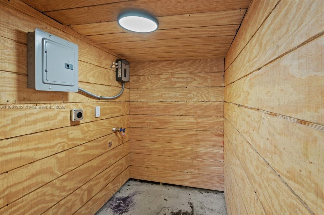 7525 NW 15th Ave, Miami, FL 33147 Photo