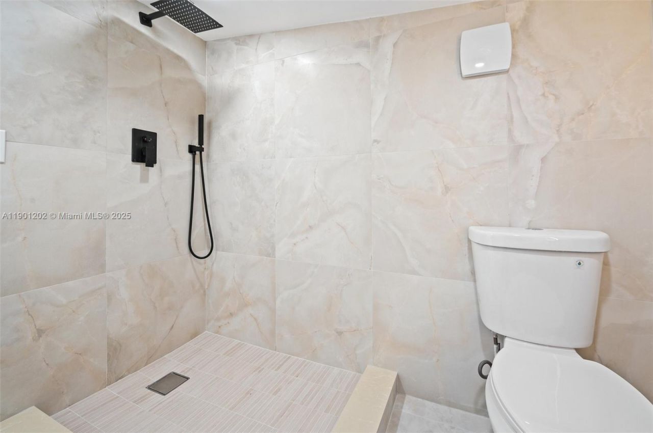 7525 NW 15th Ave, Miami, FL 33147 Photo