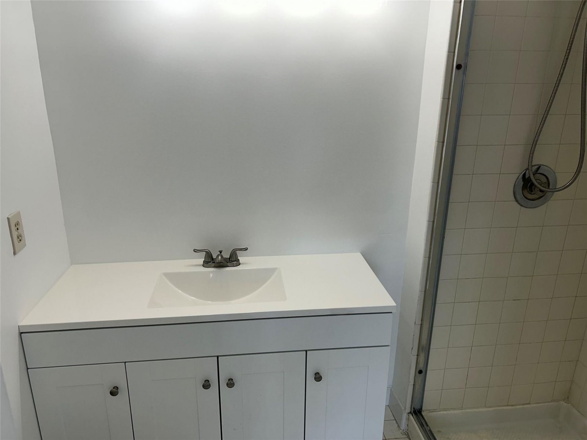 871 NE 207th Terrace, Unit 102, Miami, FL 33179 Photo