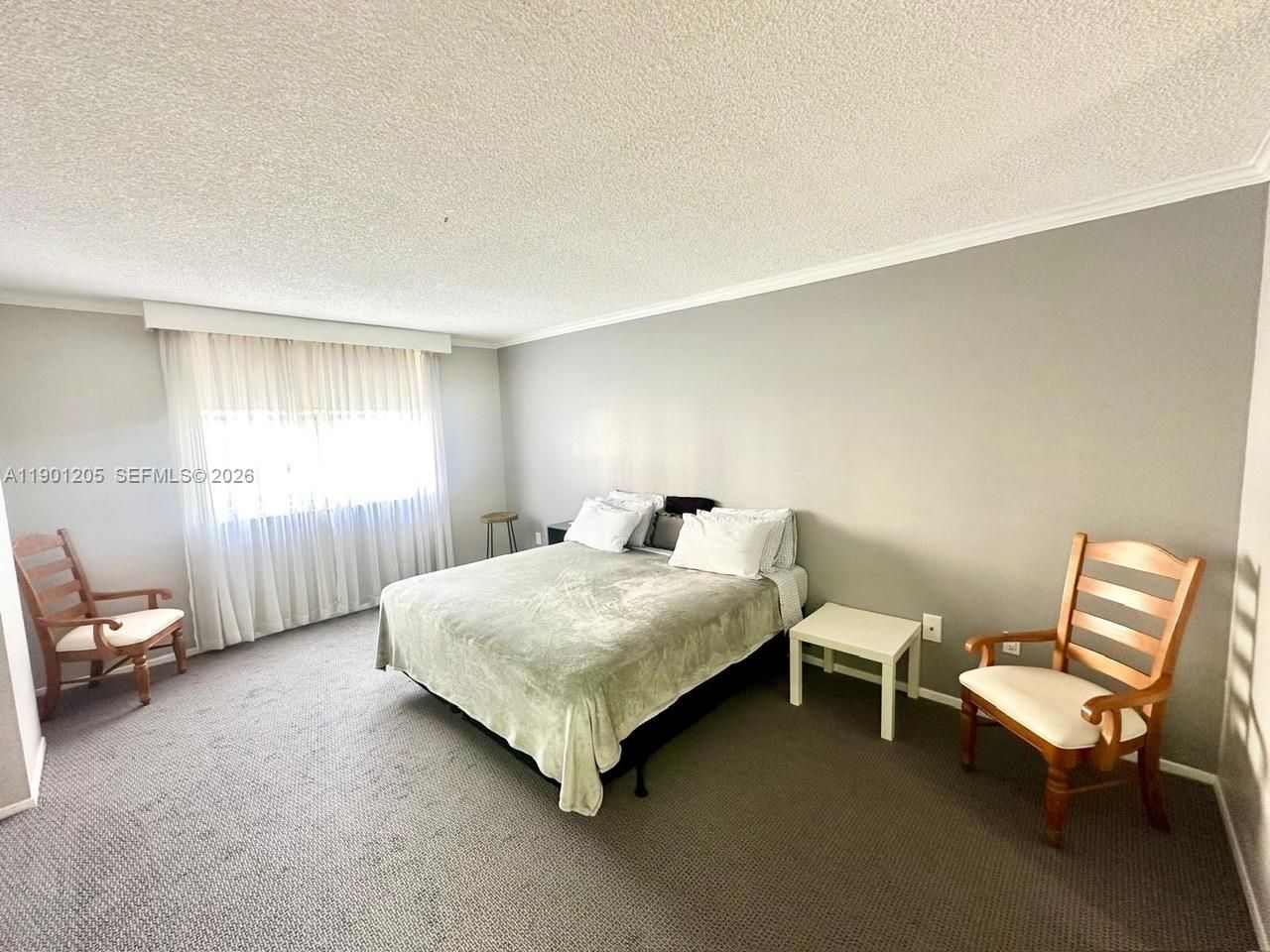 500 Bayview Dr, Unit 321, Sunny Isles Beach, FL 33160 Photo