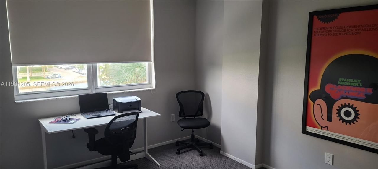 500 Bayview Dr, Unit 321, Sunny Isles Beach, FL 33160 Photo