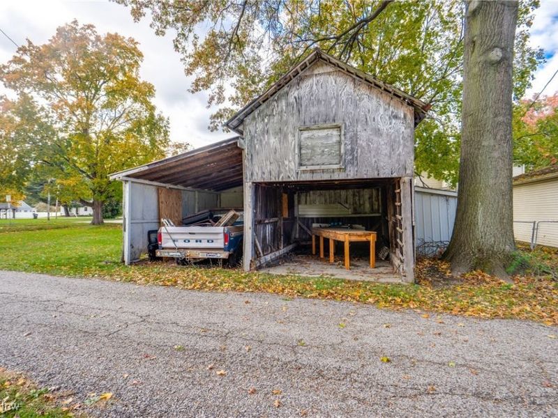 206 E Main Street, Dalton, OH 44618 Photo 12