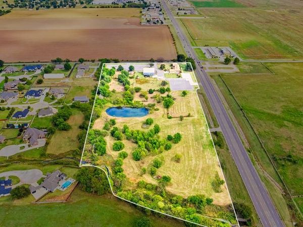 1675 NW 32nd Street, Newcastle, OK 73065