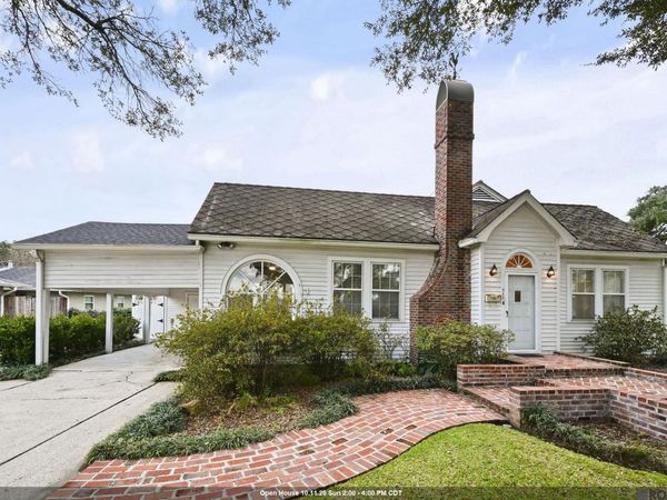 557 Avenue C, Port Allen, LA 70767