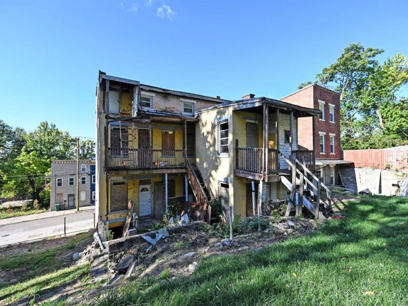 64 E Clifton Avenue, Cincinnati, OH 45202 Photo 14