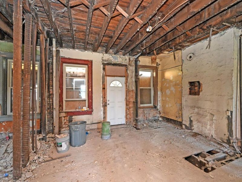 64 E Clifton Avenue, Cincinnati, OH 45202 Photo 26