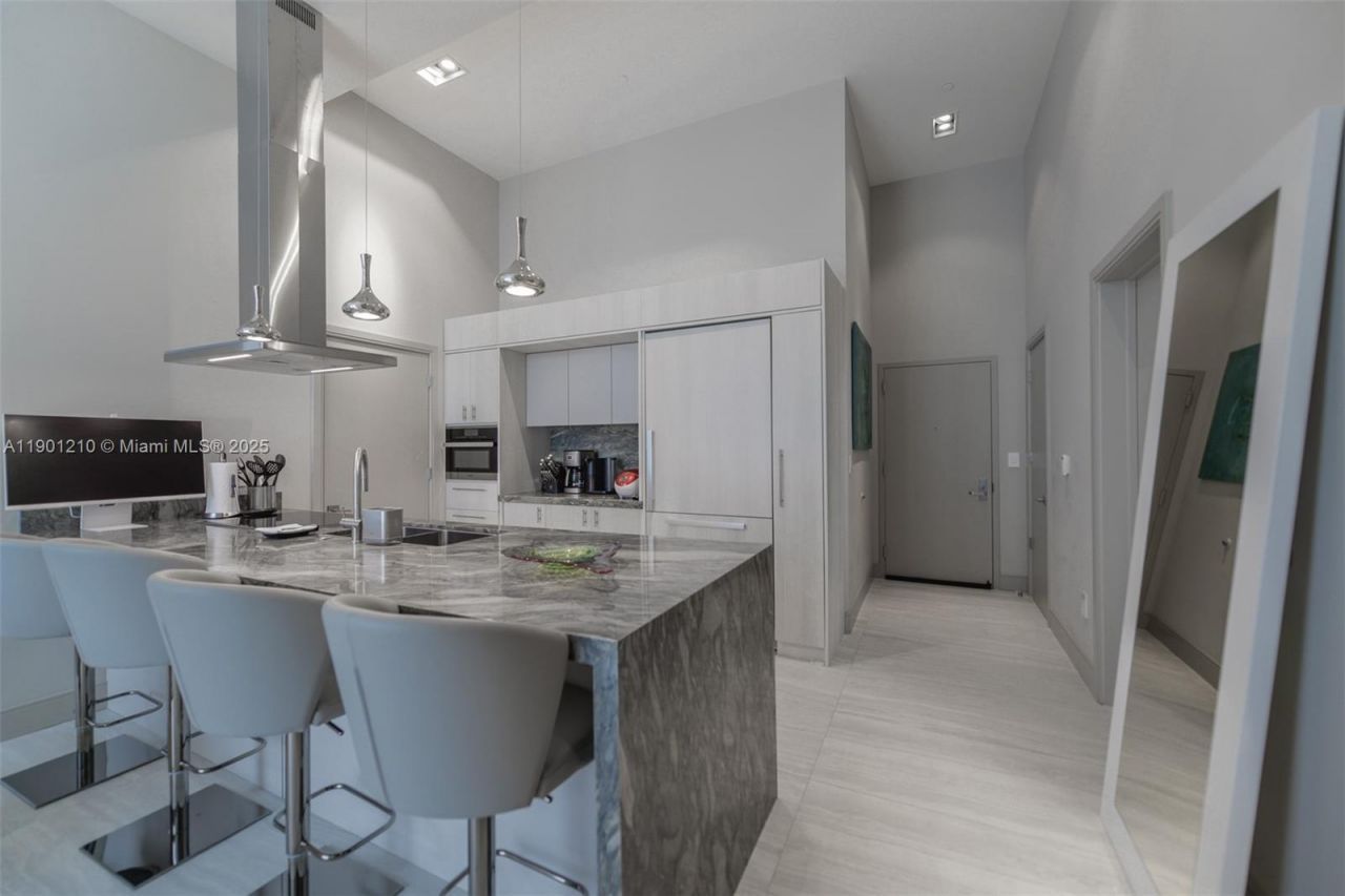 495 Brickell Ave, Unit 2211, Miami, FL 33131 Photo