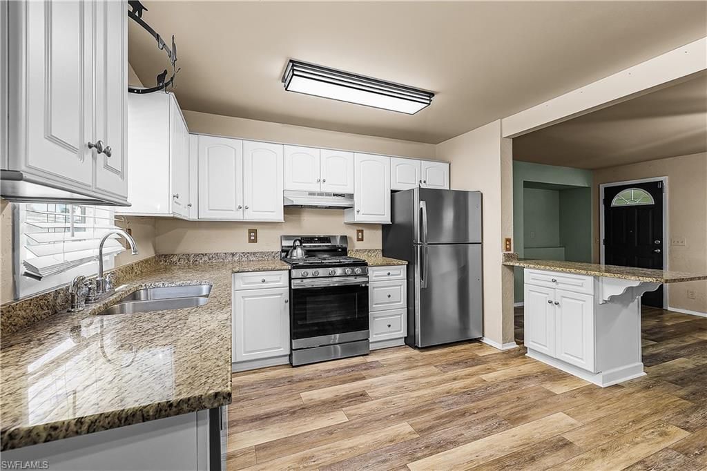 2592 York Rd, Saint James City, FL 33956 Photo