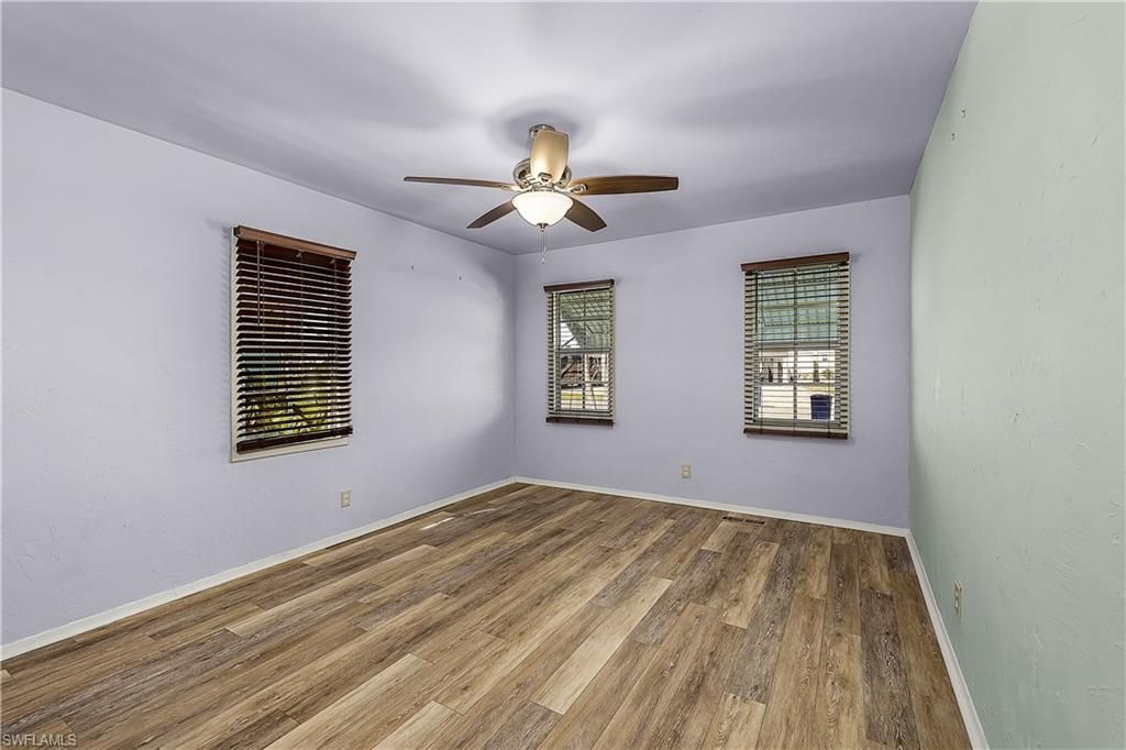 2592 York Rd, Saint James City, FL 33956 Photo