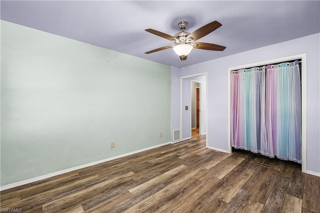 2592 York Rd, Saint James City, FL 33956 Photo