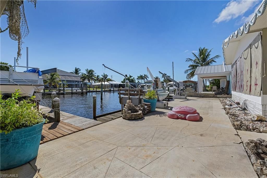 2592 York Rd, Saint James City, FL 33956 Photo