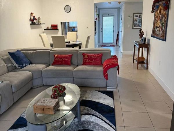 2900 N Pine Island Rd, Unit 209, Sunrise, FL 33322