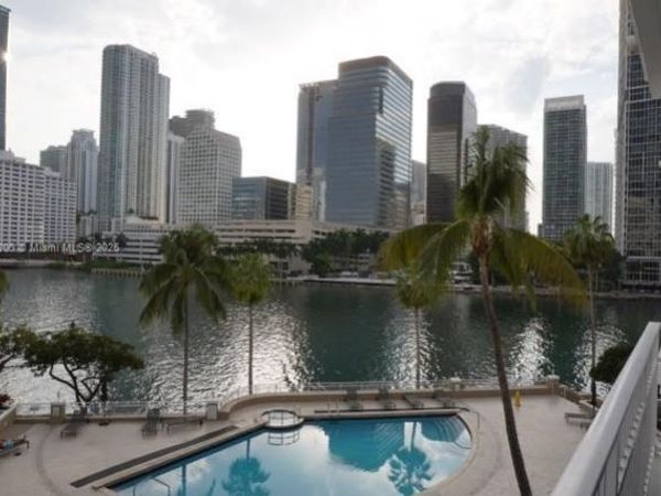 701 Brickell Key Blvd, Unit 412, Miami, FL 33131