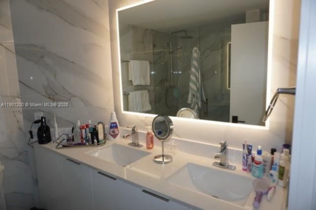 701 Brickell Key Blvd, Unit 412, Miami, FL 33131 Photo