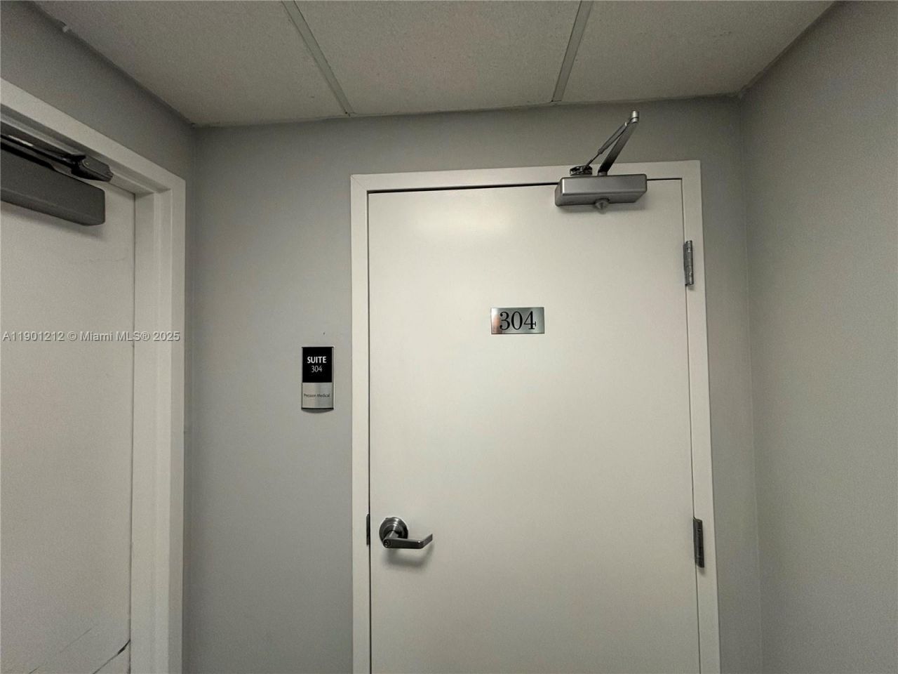 2727 E Oakland Park Blvd, Unit 304, Fort Lauderdale, FL 33306 Photo